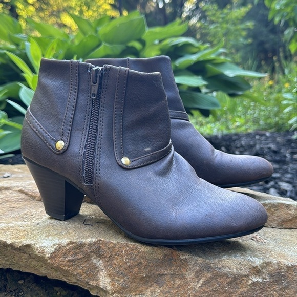 Life stride soft systems active arch booties brown size 7.5 - Picture 4 of 9